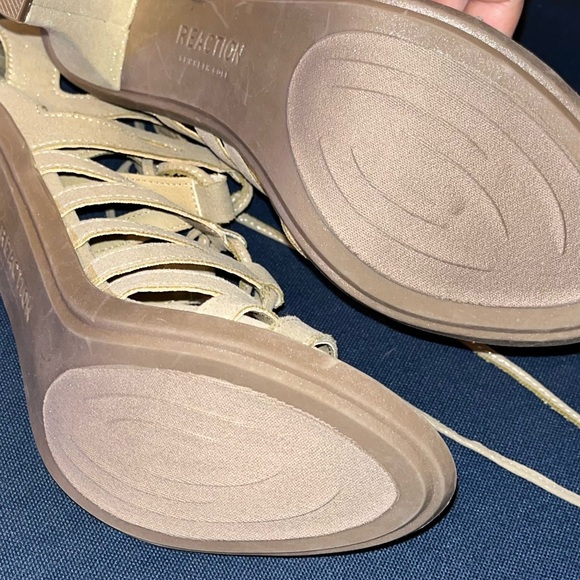 Hot high heel gladiator by Kenneth Cole - Picture 3 of 7